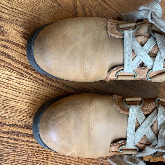 Sorel Emelie Lace-Up Boots - Picture 7 of 7